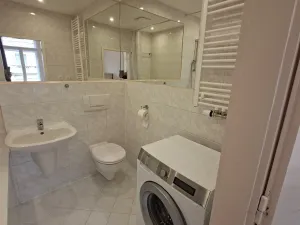 Pronájem bytu 2+1, Praha, Myslíkova, 70 m2
