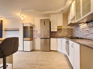 Pronájem bytu 2+kk, Jindřichův Hradec - Jindřichův Hradec III, sídliště Vajgar, 42 m2