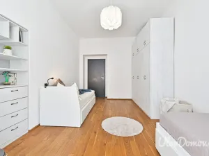 Prodej bytu 3+kk, Praha - Bubeneč, U studánky, 96 m2