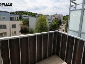 Pronájem bytu 1+kk, Praha - Motol, Jeřabinová, 35 m2