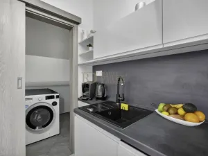 Pronájem bytu 2+kk, Praha - Smíchov, Strakonická, 44 m2