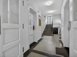 Pronájem bytu 2+kk, Praha - Smíchov, Strakonická, 44 m2