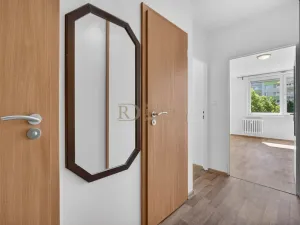 Prodej bytu 2+kk, Praha - Stodůlky, Kettnerova, 45 m2