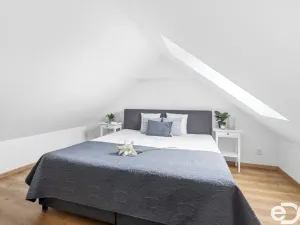 Prodej bytu 3+kk, Praha - Ďáblice, K náměstí, 102 m2