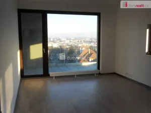 Pronájem bytu 2+kk, Praha, Korunní, 75 m2