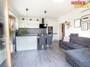 Prodej bytu 3+kk, Holubice, 67 m2
