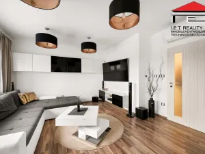 Prodej bytu 3+1, Troubsko, Pod vinohrady, 87 m2