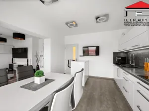 Prodej bytu 3+1, Troubsko, Pod vinohrady, 87 m2