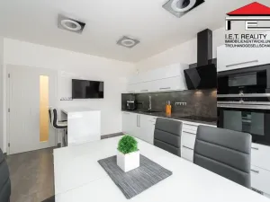 Prodej bytu 3+1, Troubsko, Pod vinohrady, 87 m2