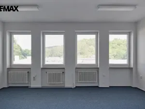 Pronájem kanceláře, Želechovice nad Dřevnicí, Paseky, 32 m2