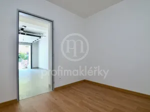 Prodej bytu 2+kk, Oslavany, Široká, 83 m2