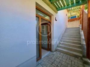 Prodej bytu 2+kk, Oslavany, Široká, 44 m2