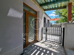 Prodej bytu 2+kk, Oslavany, Široká, 44 m2