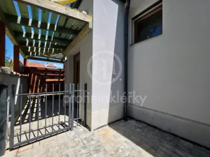 Prodej bytu 2+kk, Oslavany, Široká, 44 m2