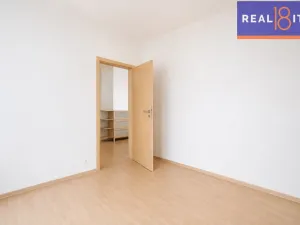 Prodej bytu 1+1, Praha, Jaselská, 55 m2