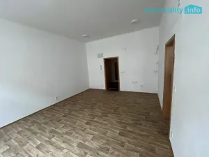Prodej bytu 2+kk, Mariánské Lázně, Hlavní třída, 46 m2