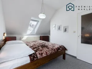 Prodej rodinného domu, Lubenec, Zahradní, 200 m2