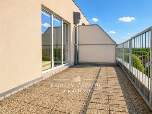 Pronájem bytu 1+kk, Praha - Uhříněves, Venušina, 32 m2