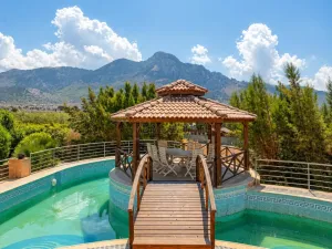 Prodej vily, Karşıyaka,Kypr, 250 m2