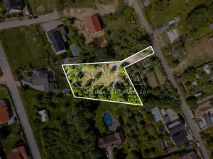 Prodej pozemku pro bydlení, Mníšek pod Brdy, V Zahrádkách, 2100 m2