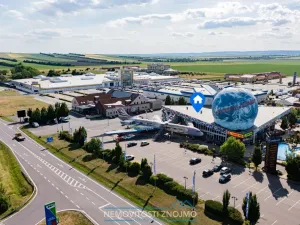 Pronájem obchodního prostoru, Chvalovice - Hatě, 127 m2