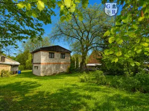 Prodej pozemku pro bydlení, Jesenice, Krtská, 929 m2