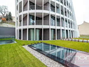 Pronájem bytu 2+kk, Praha - Smíchov, Holečkova, 76 m2