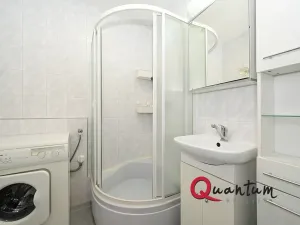 Pronájem bytu 3+1, Praha - Bohnice, Kostřínská, 70 m2