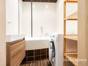 Pronájem bytu 2+1, Praha - Střížkov, Střížkovská, 54 m2