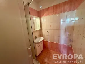 Prodej bytu 3+1, Plzeň - Doubravka, Masarykova, 65 m2