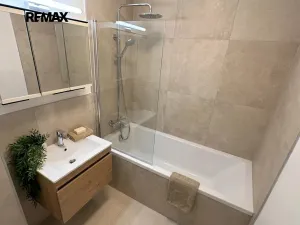 Prodej bytu 3+1, Praha - Vinohrady, Pod Rapidem, 60 m2