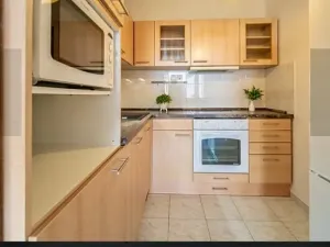 Pronájem bytu 2+kk, Praha - Petrovice, Jakobiho, 43 m2