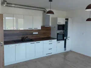 Pronájem bytu 2+kk, Jince, Zborovská, 43 m2