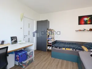 Pronájem bytu 3+1, Praha, Počernická, 73 m2