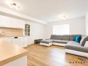 Pronájem rodinného domu, Peč, 85 m2