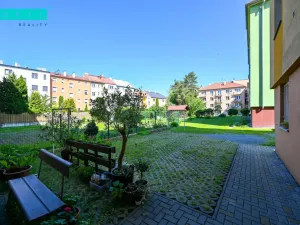 Prodej bytu 2+1, Olomouc - Nové Sady, Za poštou, 57 m2