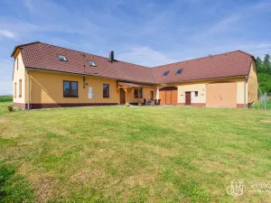 Prodej rodinného domu, Bělčice, 290 m2