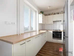 Prodej bytu 3+1, Hlučín, Dr. Ed. Beneše, 64 m2