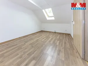 Pronájem rodinného domu, Velim, třída Krále Jiřího, 280 m2