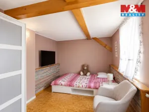 Prodej rodinného domu, Krajková - Dolina, 145 m2