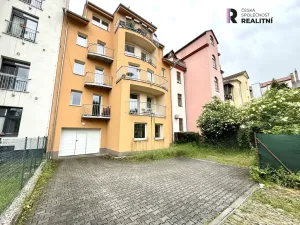 Pronájem bytu 2+1, Plzeň - Jižní Předměstí, Plachého, 83 m2