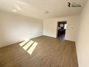 Pronájem bytu 2+1, Horní Slavkov, Poštovní, 65 m2