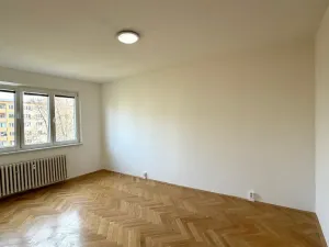 Pronájem bytu 1+1, Cheb, 17. listopadu, 34 m2