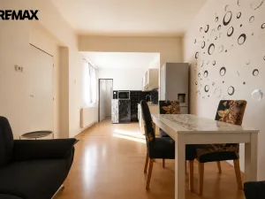 Prodej vícegeneračního domu, Hradec Králové - Kukleny, Honkova, 236 m2