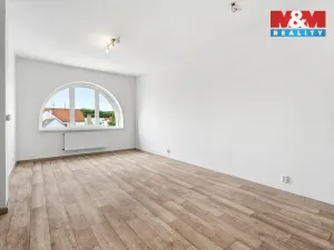 Prodej bytu 2+kk, Libochovice, Revoluční, 52 m2