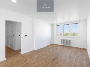 Prodej bytu 3+1, Ostrava, Výškovická, 73 m2