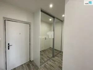 Pronájem bytu 1+1, Praha - Vokovice, Evropská, 37 m2