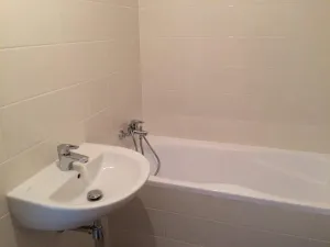 Pronájem bytu 1+kk, Praha - Letňany, 45 m2