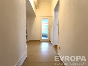 Pronájem bytu 2+kk, Vrchlabí, Nádražní, 63 m2