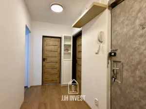 Pronájem bytu 3+kk, Praha - Kamýk, Papírníkova, 61 m2